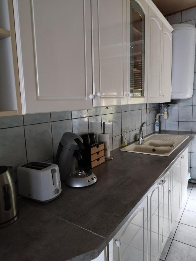 Le Thannois - Appartement 2 Chambres, Salon, Cuisine Equipee, Parking Et Wifi Gratuit Mulhouse Eksteriør billede